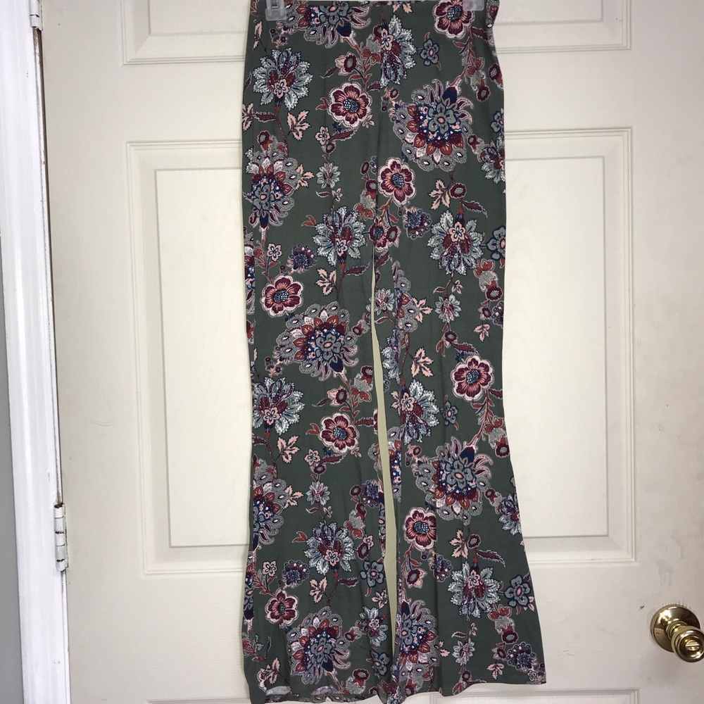 Soft floral pants!